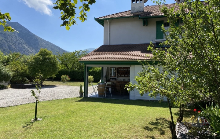 Maison / Villa TARASCON-SUR-ARIEGE (09400) 110 m<sup>2</sup> 226 000 € 