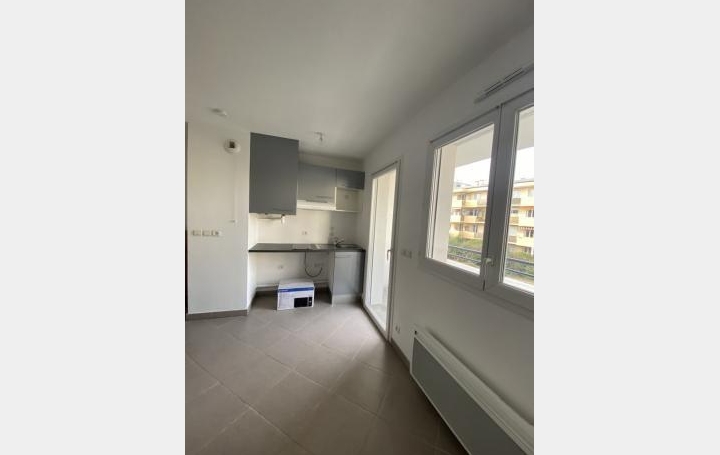 Studio CASTELNAU-LE-LEZ (34170)  21 m2 578 € 