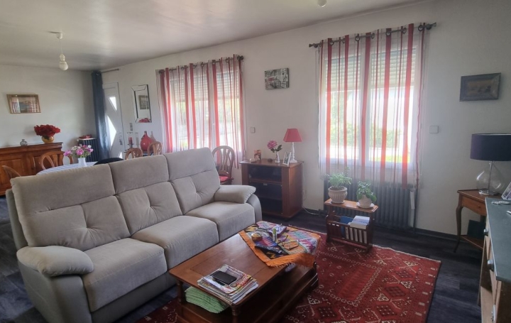 Maison VENDOME (41100)  77 m2 152 500 € 