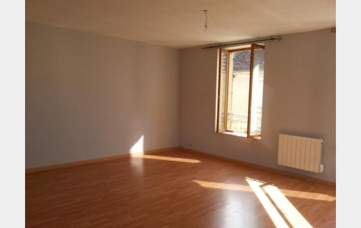 Réseau Immo-diffusion : Appartement P6  DOUVRES-LA-DELIVRANDE  100 m2 650 € 