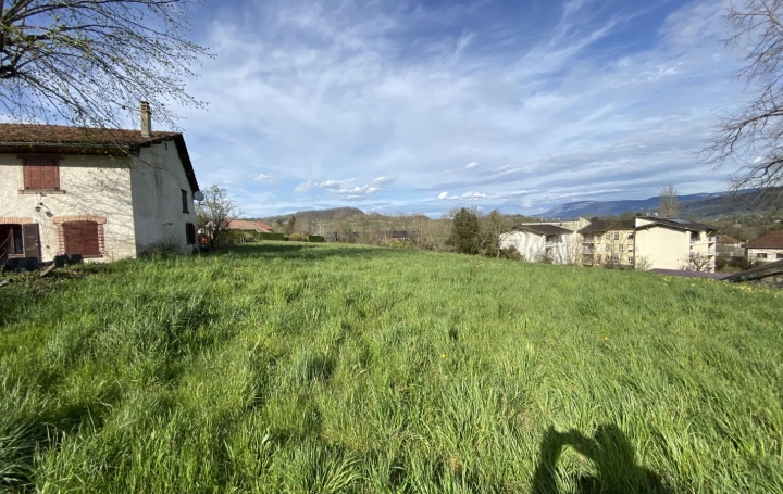 Terrain SAINT-GEOIRE-EN-VALDAINE (38620)   80 000 € 