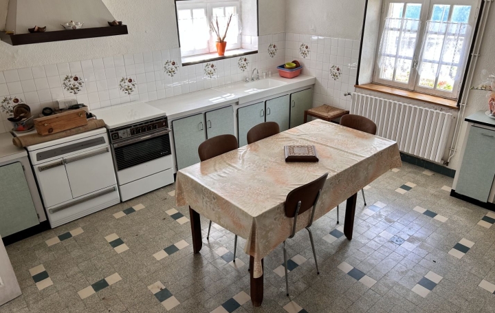 Maison TREGASTEL (22730)  139 m2 311 250 € 