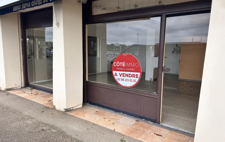 Local commercial PERROS-GUIREC (22700)  40 m2 126 000 € 