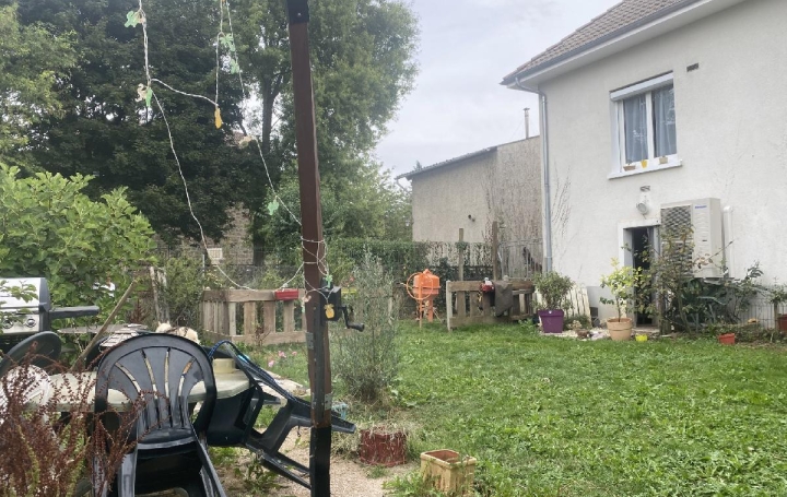 Maison LIMOGES (87100)  140 m2 233 700 € 