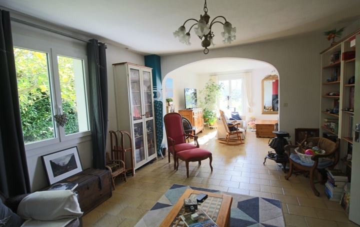 Maison PRAYSSAC (46220)  267 m2 478 400 € 