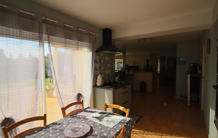 Maison PUY-L'EVEQUE (46700)  147 m2 309 750 € 