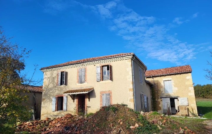 Maison PAVIE (32550)  443 m2 262 000 € 