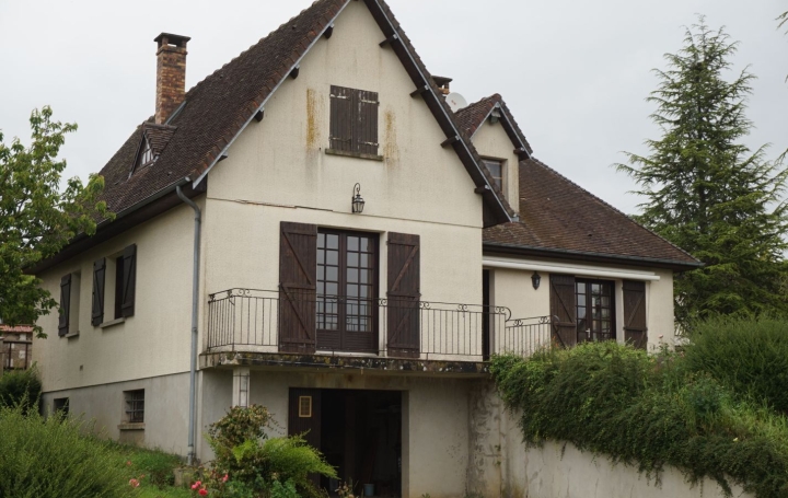 Maison VOISINES (89260)  111 m2 204 500 € 