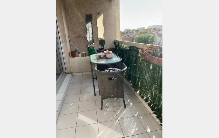 2 Pièces MARSEILLE (13013)  53 m2 635 € 