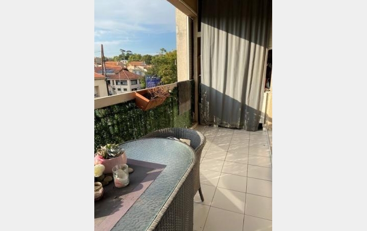 2 Pièces MARSEILLE (13013)  53 m2 635 € 