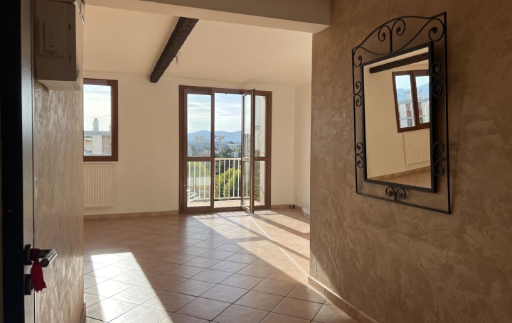 4 Pièces MARSEILLE (13013)  96 m2 229 000 € 