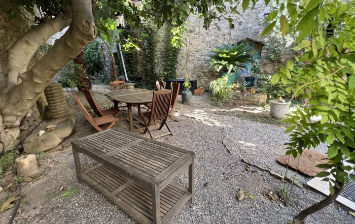 Maison TOUROUZELLE (11200)  560 m2 299 000 € 