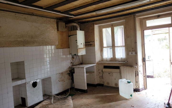 Maison CLUGNAT (23270)  65 m2 36 000 € 