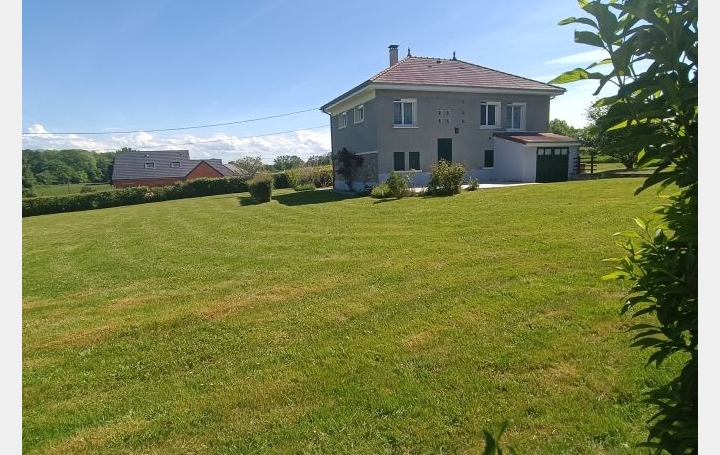 Maison MOUTIER-MALCARD (23220)  100 m2 128 000 € 