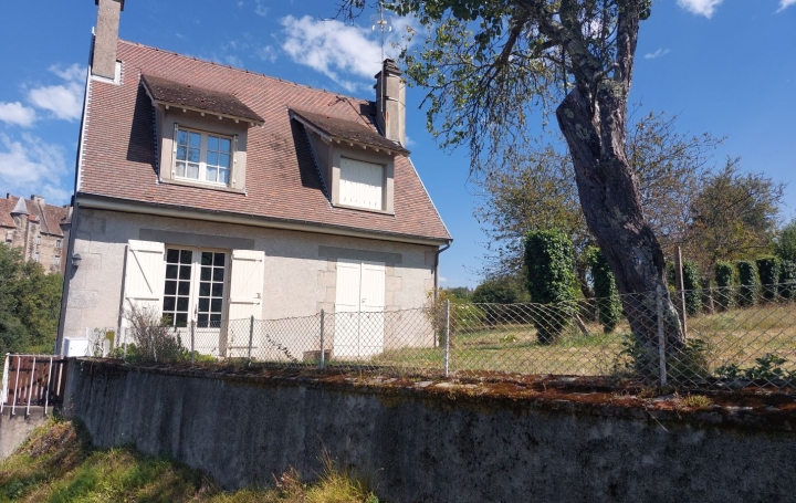 Maison / Villa BOUSSAC (23600) 99 m<sup>2</sup> 101 500 € 