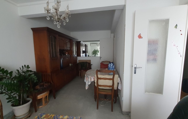 3 Pièces NARBONNE (11100)  66 m2 144 000 € 