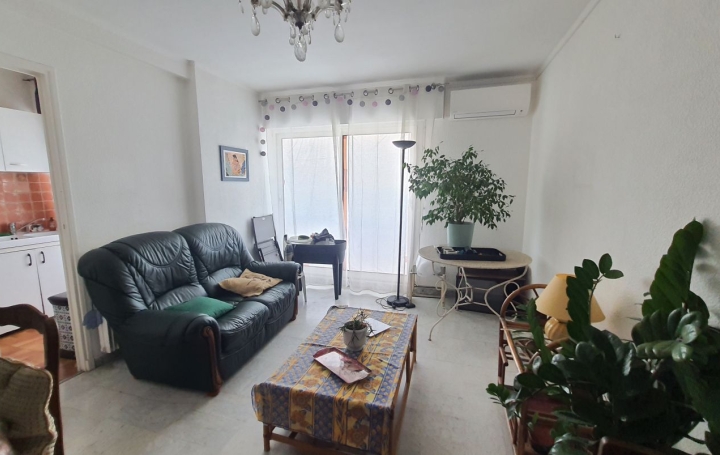 3 Pièces NARBONNE (11100)  66 m2 144 000 € 