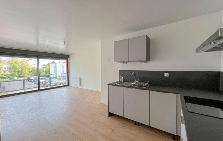 Réseau Immo-diffusion : Appartement P2  SCY-CHAZELLES  50 m2 670 € 