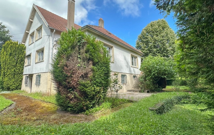 Maison LONGEVILLE-LES-METZ (57050)  180 m2 590 000 € 