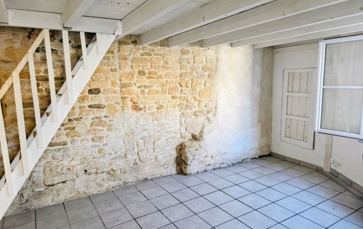 Maison de ville AIGREFEUILLE-D'AUNIS (17290)  32 m2 109 000 € 