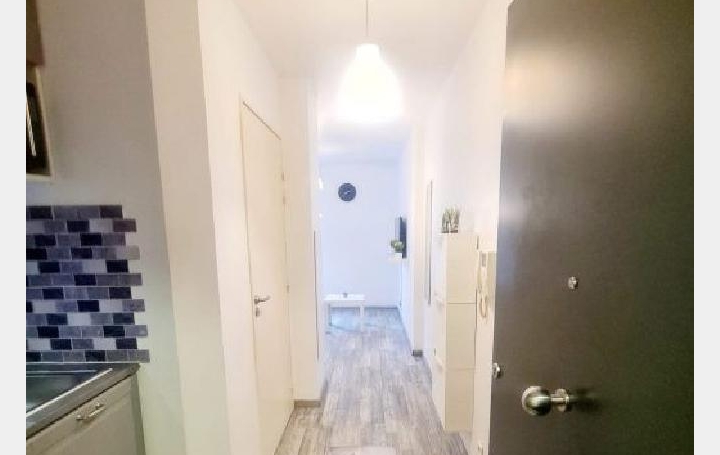 Réseau Immo-diffusion : Appartement P1  ROSNY-SOUS-BOIS  19 m2 680 € 