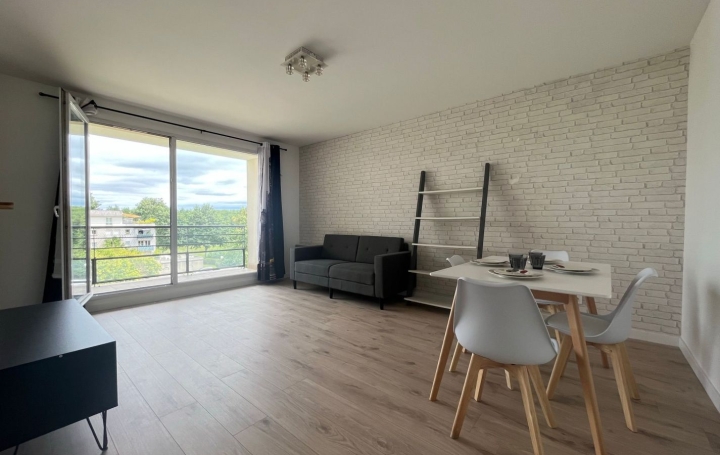 Réseau Immo-diffusion : Appartement P2  CERGY  44 m2 950 € 