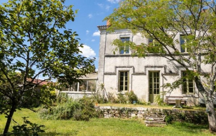 Réseau Immo-diffusion : Maison  BRANTOME  170 m2 202 300 € 