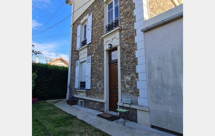 2 Pièces MONTGERON (91230)  52 m2 226 500 € 