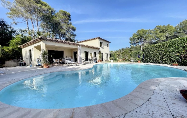 Maison / Villa MOUGINS (06250) 156 m<sup>2</sup> 950 000 € 