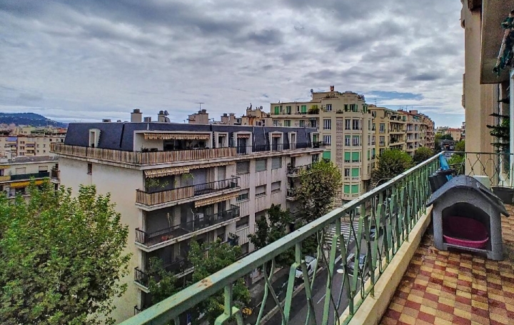 2 Pièces NICE (06000)  56 m2 270 000 € 