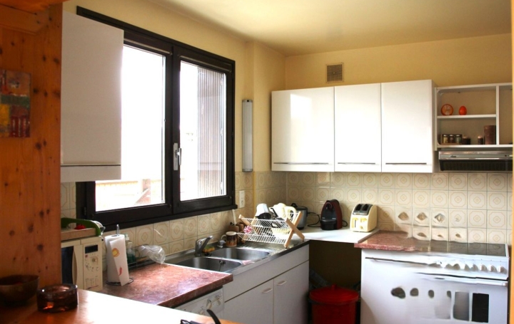 Maison CHAVANOD (74650)  190 m2 750 000 € 