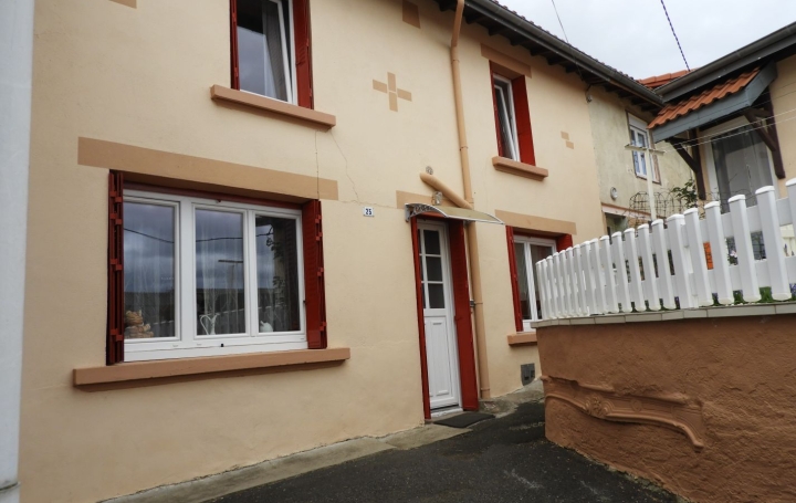 Réseau Immo-diffusion : Maison  SAINT-REMY-SUR-DUROLLE   70 400 € 