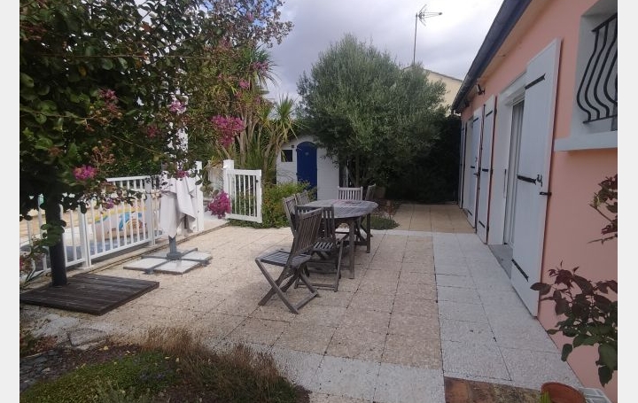 Maison XANTON-CHASSENON (85240)  139 m2 245 000 € 