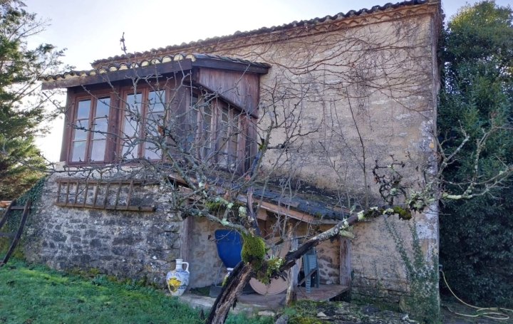 Maison de village AUJOLS (46090)  100 m2 214 000 € 