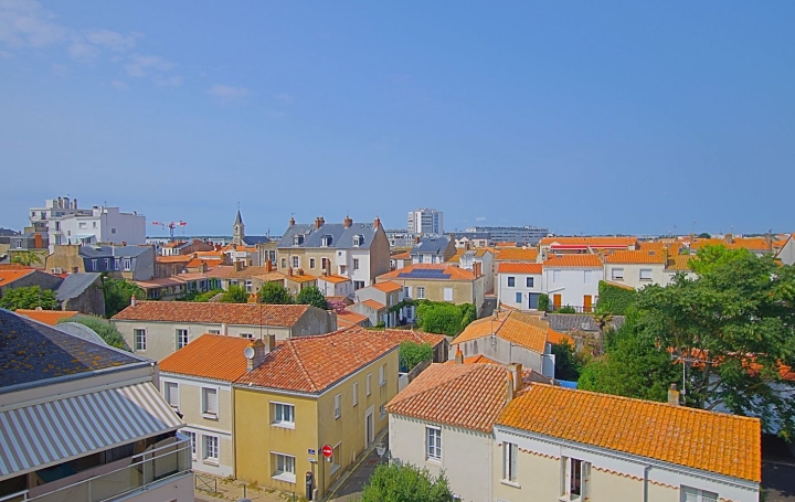 3 Pièces LES SABLES-D'OLONNE (85100)  46 m2 269 900 € 