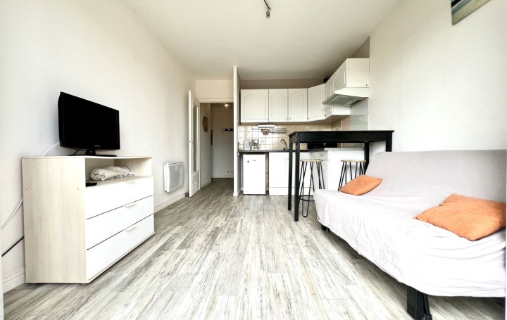 Réseau Immo-diffusion : Studio  LES SABLES-D'OLONNE  21 m2 119 900 € 