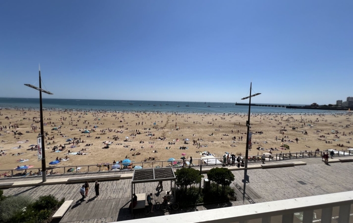 4 Pièces LES SABLES-D'OLONNE (85100)  93 m2 749 900 € 