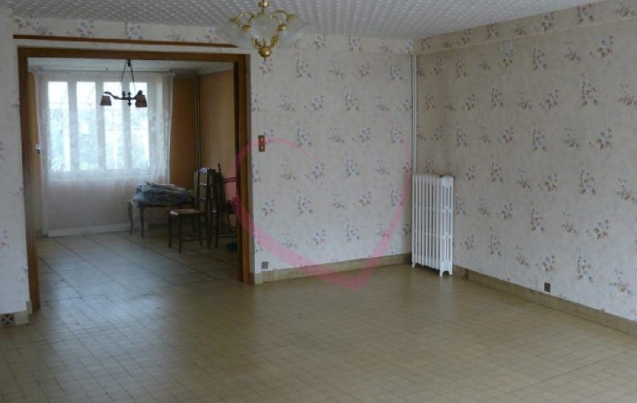 Maison SOULEUVRE-EN-BOCAGE (14350)  140 m2 110 000 € 