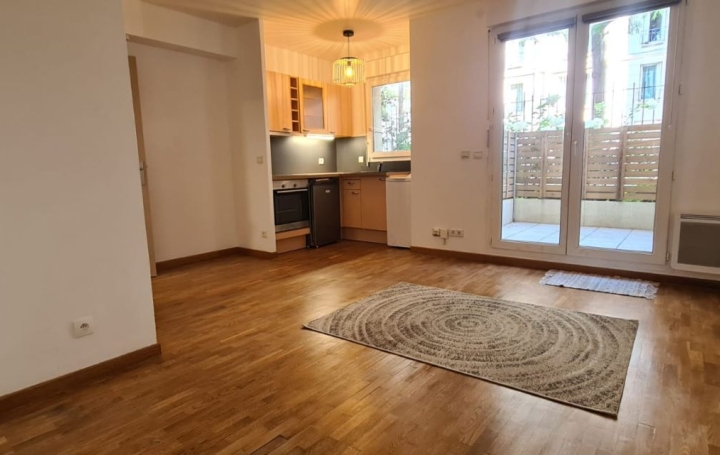 Réseau Immo-diffusion : Studio  CHARENTON-LE-PONT  28 m2 970 € 