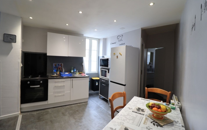 Réseau Immo-diffusion : Appartement P3  BLAYE  73 m2 123 692 € 