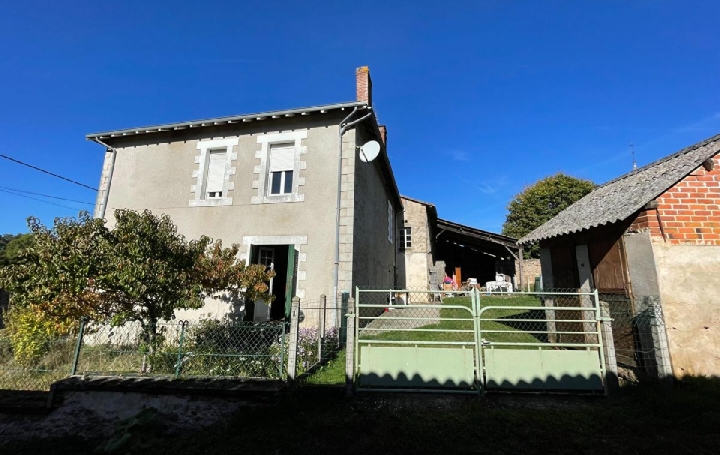 Maison GORRE (87310)  266 m2 107 750 € 