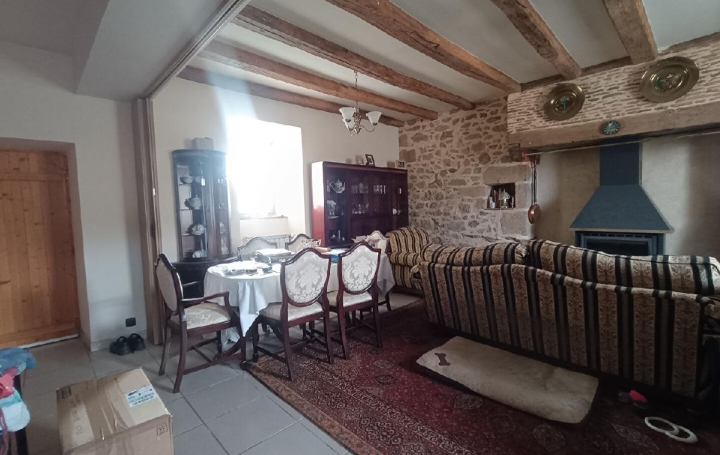 Maison LES CARS (87230)  250 m2 346 500 € 