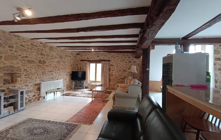 Maison LES CARS (87230)  250 m2 346 500 € 