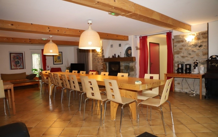 Maison MIREPOIX (09500)  620 m2 630 000 € 