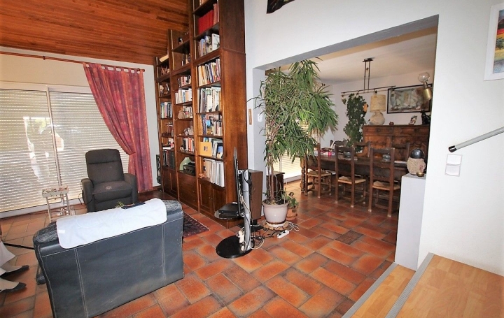 Mas NARBONNE (11100)  237 m2 648 000 € 