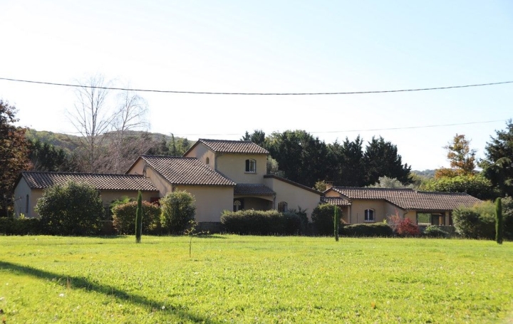 Maison MIREPOIX (09500)  179 m2 360 000 € 