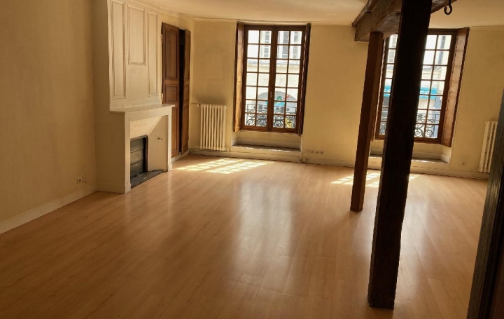 Réseau Immo-diffusion : Appartement P4  NOGENT-LE-ROTROU  134 m2 690 € 