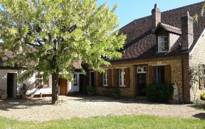 Maison / Villa LA CROIX-DU-PERCHE (28480) 305 m<sup>2</sup> 339 000 € 