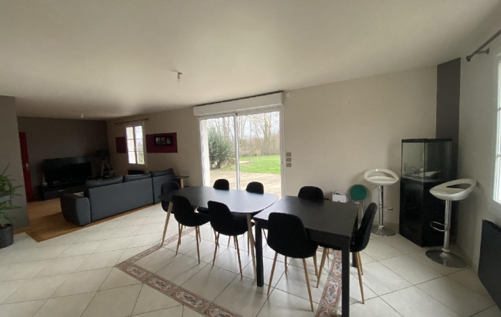 Maison MALE (61260)  146 m2 273 000 € 