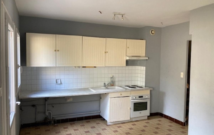 Maison AUTHON-DU-PERCHE (28330)  140 m2 128 400 € 